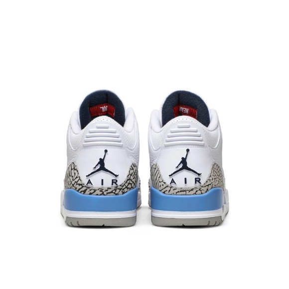 Air Jordan 3 Retro ‘UNC’